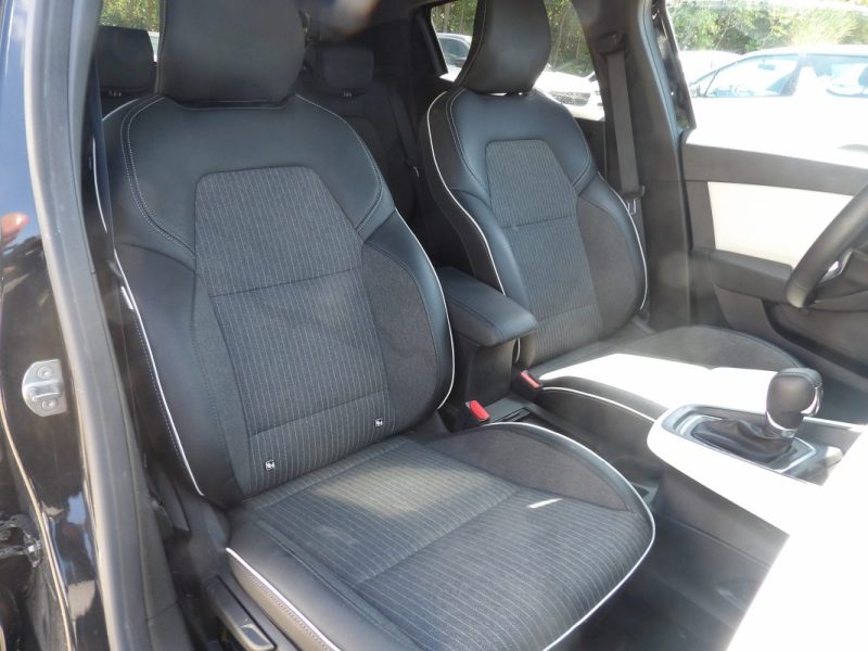 RENAULT CLIO 1.6 E-TECH FULL HYBRID 145CH TECHNO 2023