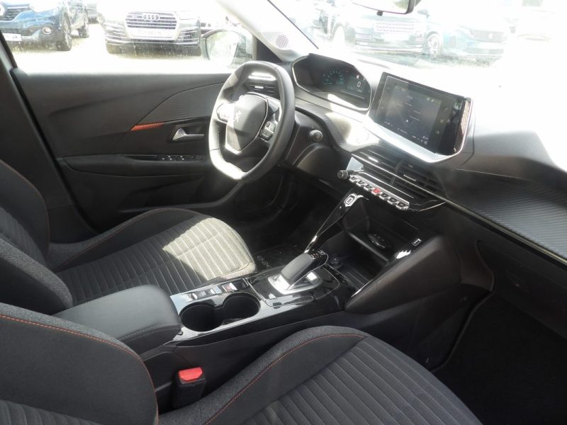 PEUGEOT 208 E-208 136CH STYLE 17MKM