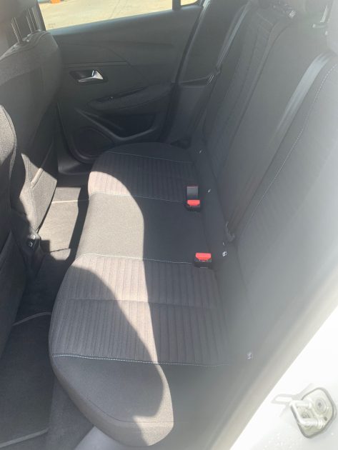 PEUGEOT 208 E-208 136CH STYLE 6900KM