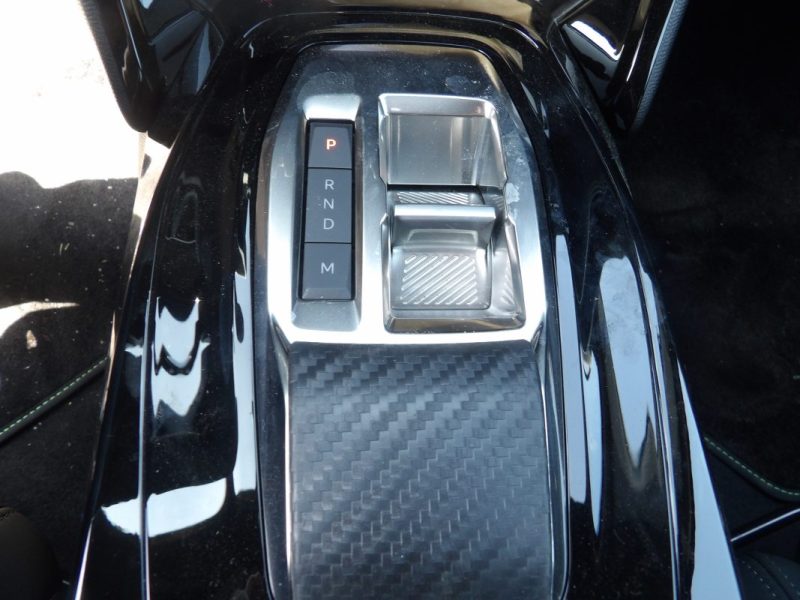 PEUGEOT 2008 1.2 TURBO 130CH S&S GT EAT8 2023