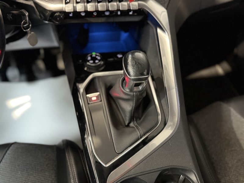 PEUGEOT 3008 1.5 BLUEHDI 130CH ALLURE  