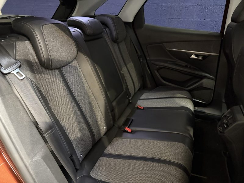 PEUGEOT 3008 1.5 BLUEHDI 130CH ALLURE  