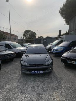 PEUGEOT 206 1.6 HDI 110 XT finition s16