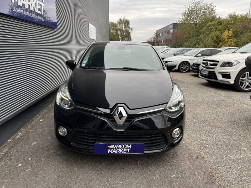 RENAULT CLIO IV 1.2 TCE 120CH EDC INITIALE PARIS  2015