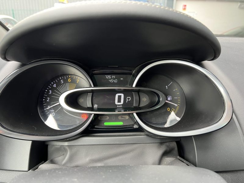 RENAULT CLIO IV 1.2 TCE 120CH EDC INITIALE PARIS  2015