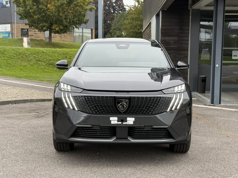 PEUGEOT 3008 HYBRID 145 E-DCS6 GT 2025