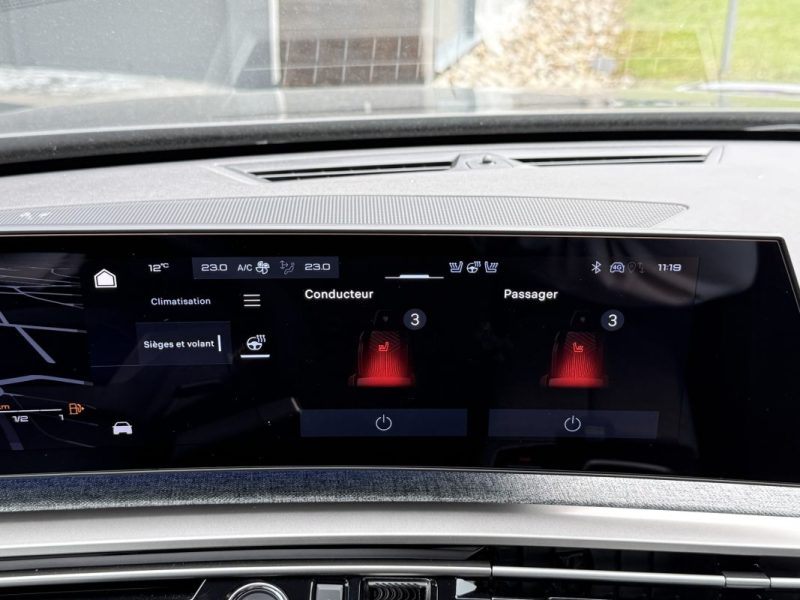 PEUGEOT 3008 HYBRID 145 E-DCS6 GT 2025