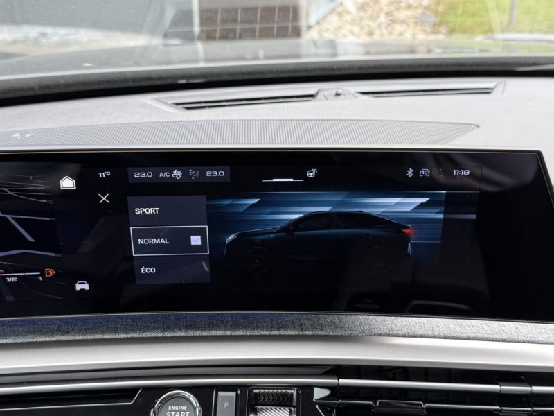 PEUGEOT 3008 HYBRID 145 E-DCS6 GT 2025