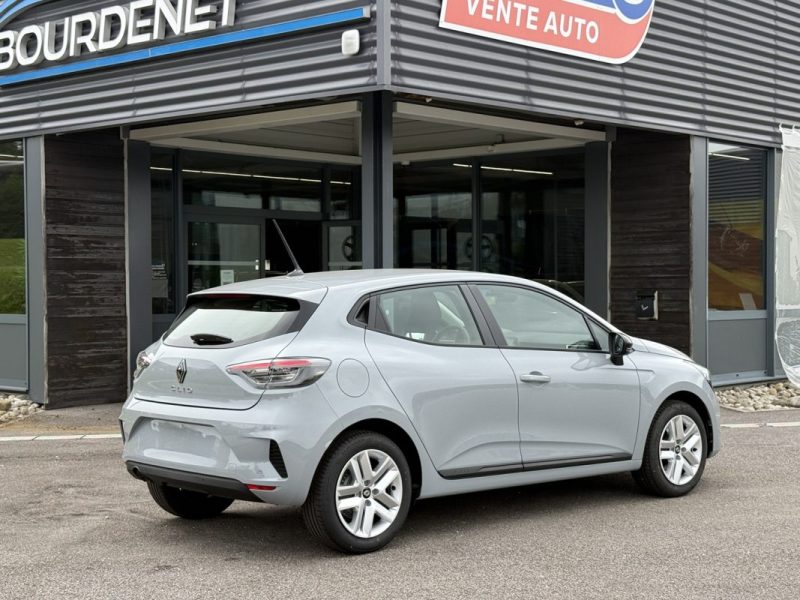 RENAULT CLIO BLUE DCI 100 GSR2 EVOLUTION + CAMERA DE RECUL undefined