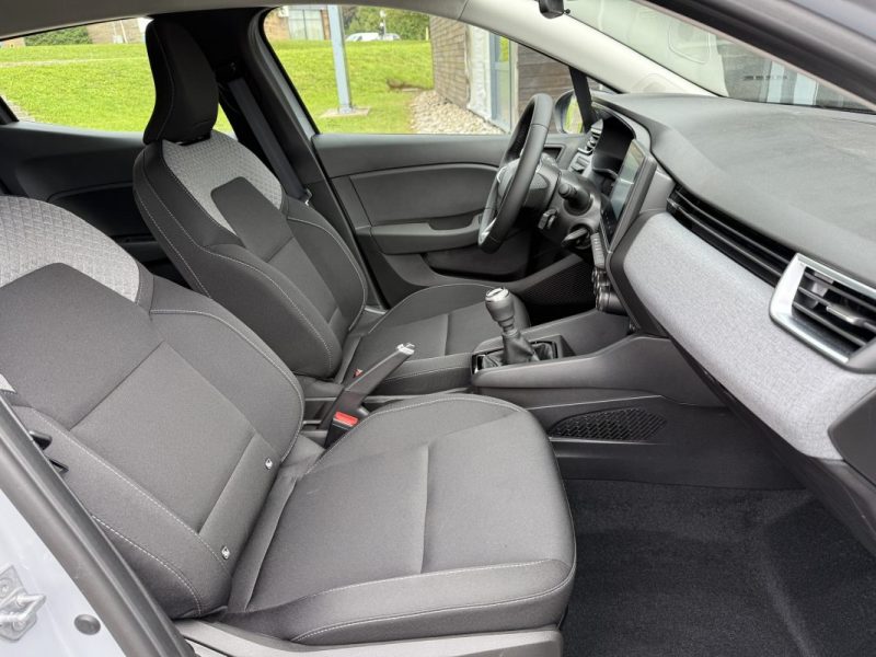 RENAULT CLIO BLUE DCI 100 GSR2 EVOLUTION + CAMERA DE RECUL undefined