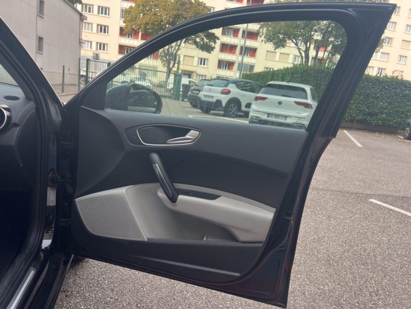 AUDI A1 SPORTBACK 1.6 TDI L 90 CH ATTRACTION S TRONIC 7 