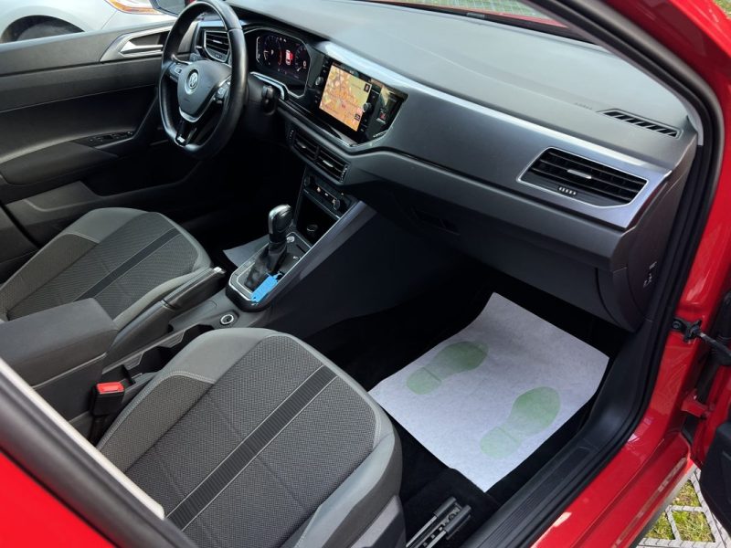 VOLKSWAGEN POLO 6 IV R-LINE 1.0 TSI 115 Cv BOITE AUTO / APPLE CARPLAY & ANDROID - GARANTIE 1 AN