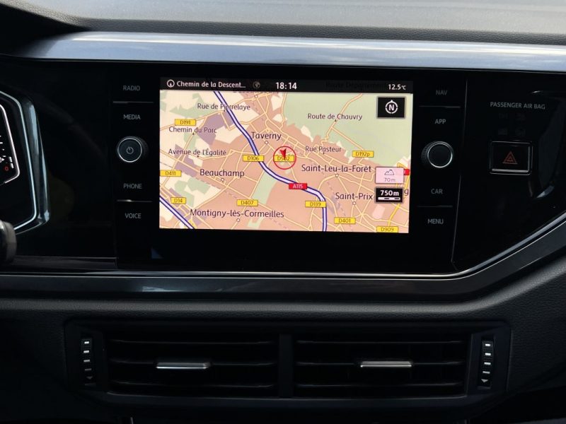 VOLKSWAGEN POLO 6 IV R-LINE 1.0 TSI 115 Cv BOITE AUTO / APPLE CARPLAY & ANDROID - GARANTIE 1 AN