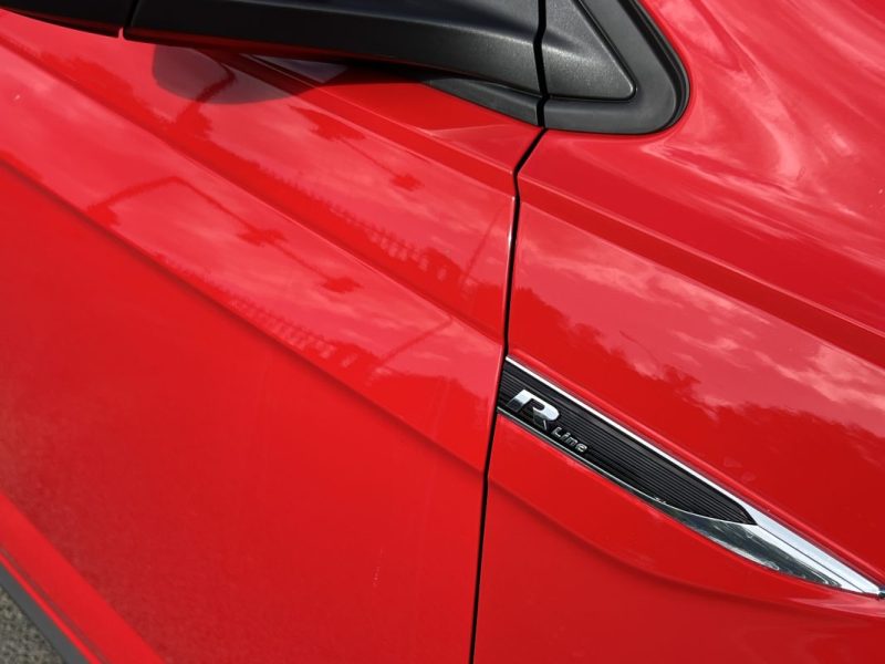 VOLKSWAGEN POLO 6 IV R-LINE 1.0 TSI 115 Cv BOITE AUTO / APPLE CARPLAY & ANDROID - GARANTIE 1 AN