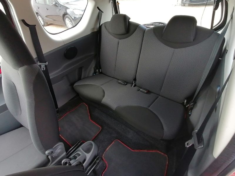 TOYOTA Aygo - 70ch essence Boite automatique