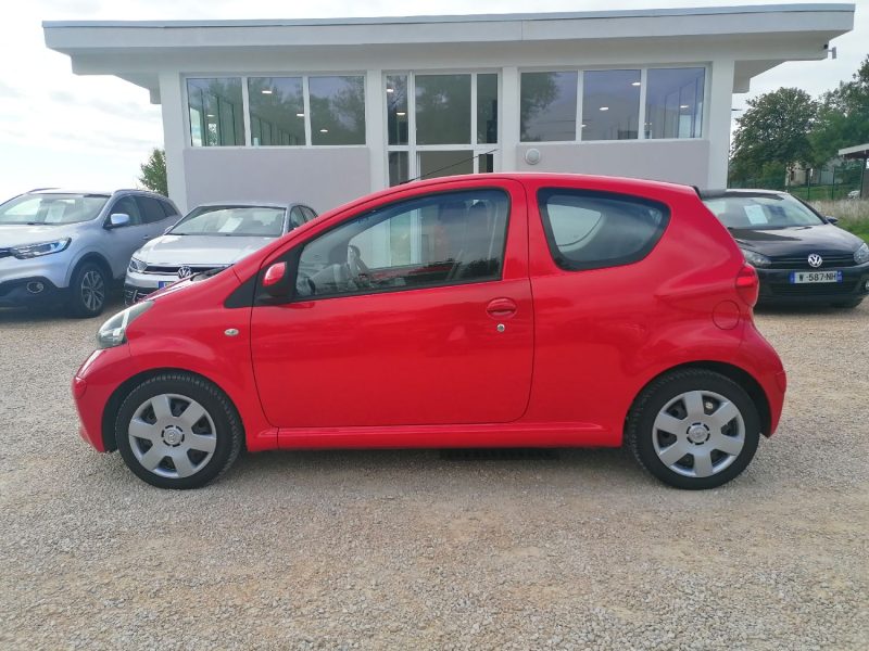 TOYOTA Aygo - 70ch essence Boite automatique