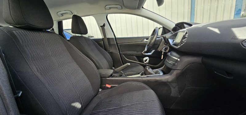 PEUGEOT 308 SW II 1.6 BLUEHDI 120 BUSINESS 2015