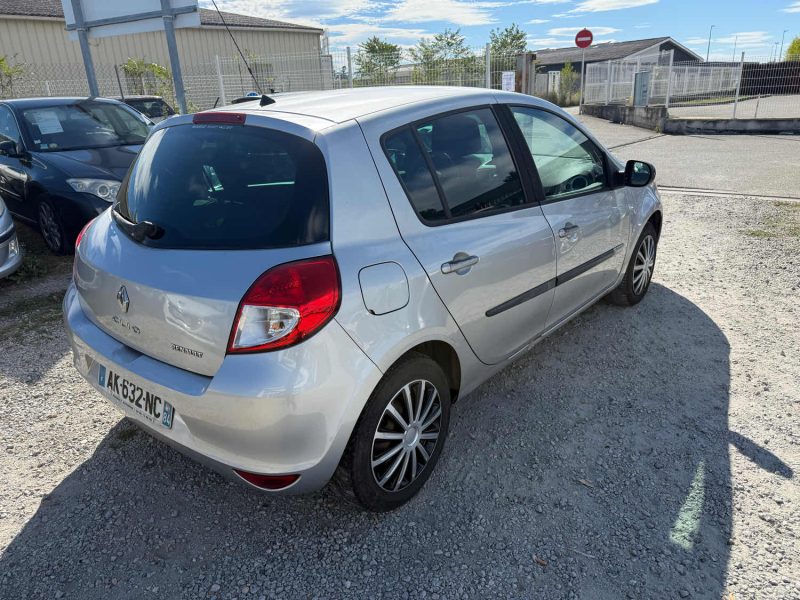 Renault Clio 3 1.5 Dci 70 Ch Garantie 