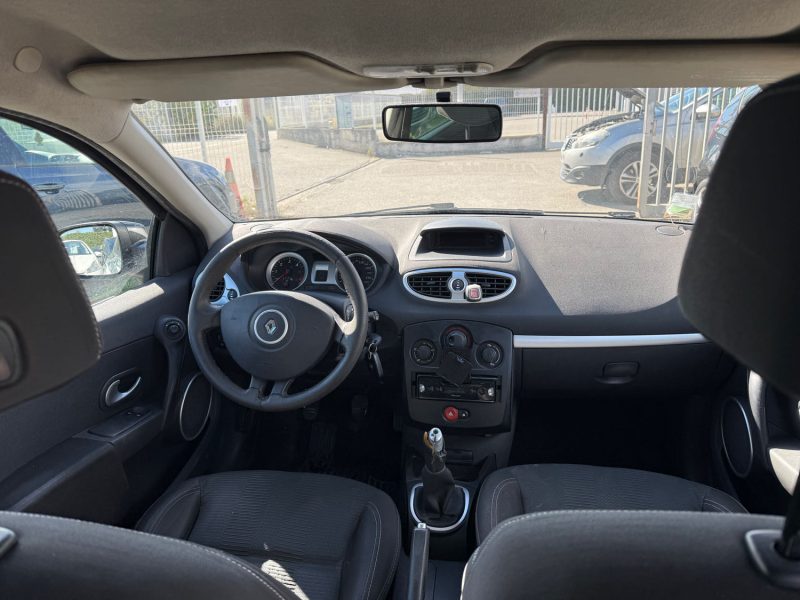 Renault Clio 3 1.5 Dci 70 Ch Garantie 