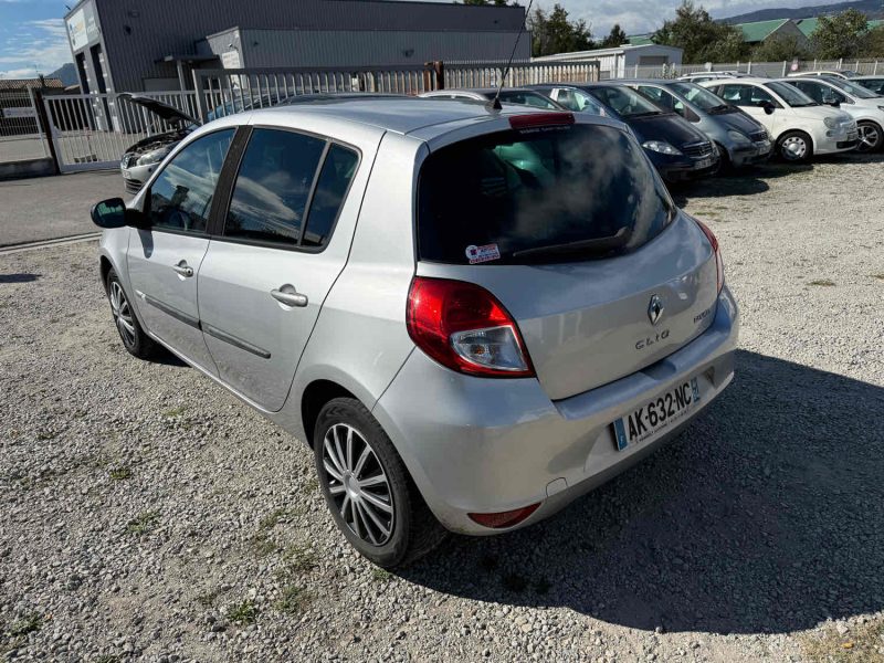 Renault Clio 3 1.5 Dci 70 Ch Garantie 