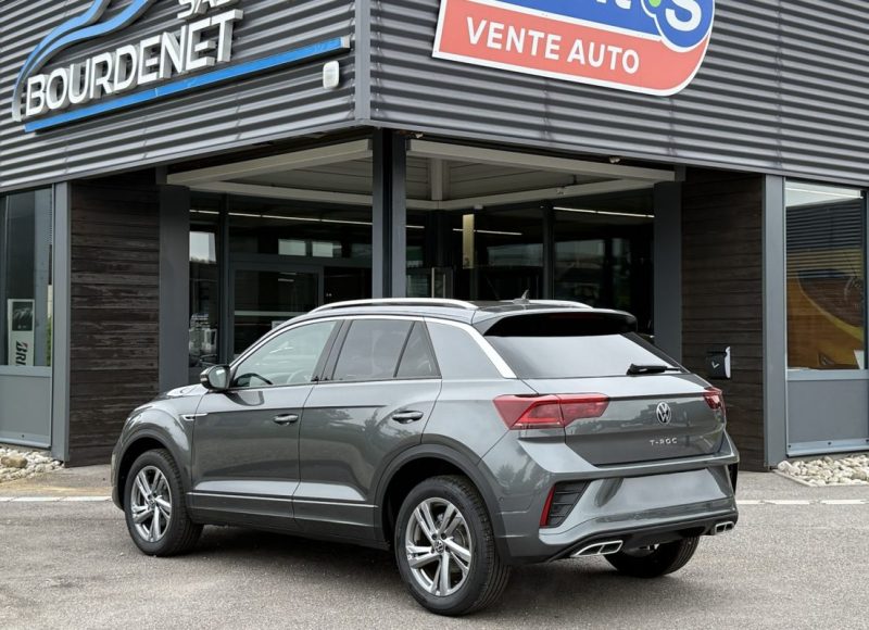 VOLKSWAGEN T-ROC 1.5 TSI 150 DSG7 R-LINE EDITION / MATRIX LED / SIEGES CHAUFFANTS 2025
