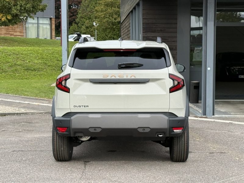 DACIA DUSTER TCE 130 4X2 EXTREME / PACK TECHNO / PACK CITY 2025