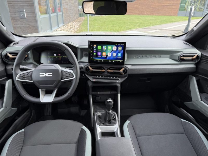 DACIA DUSTER TCE 130 4X2 EXTREME / PACK TECHNO / PACK CITY 2025