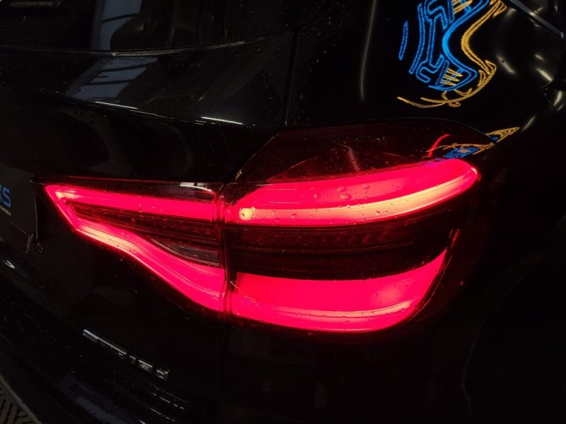 BMW SERIE X3 SDRIVE18D150CH XLINE TOIT OUVRANT / ENTRETIEN BMW / HAYON MAIN LIBRE  2019