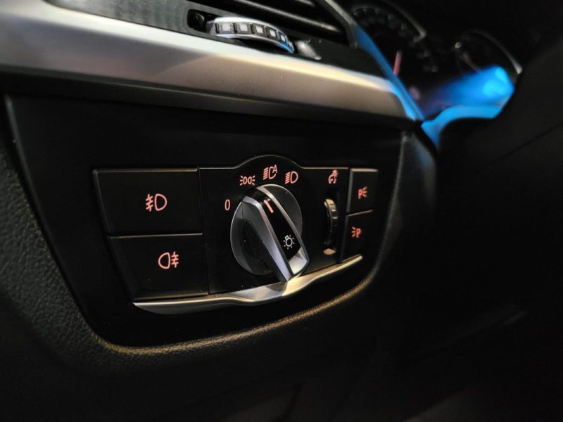 BMW SERIE X3 SDRIVE18D150CH XLINE TOIT OUVRANT / ENTRETIEN BMW / HAYON MAIN LIBRE  2019