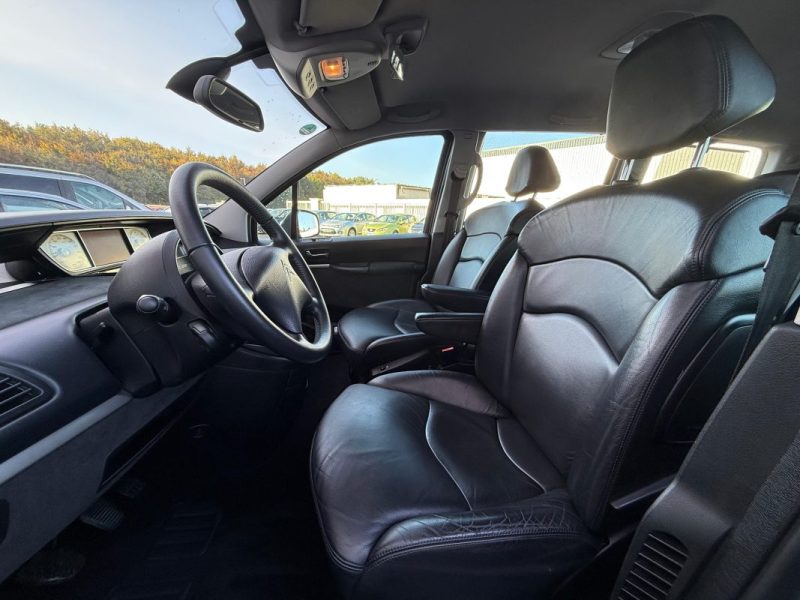 CITROEN C8  2.2 HDI 170CV EXCLUSIVE FAIBLE KILOMETRAGE GARANTIE 12 MOIS 