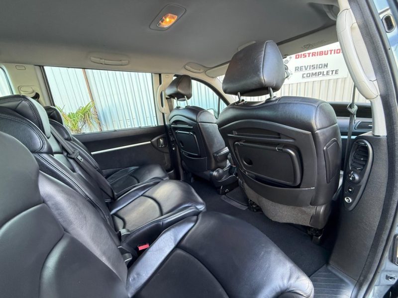 CITROEN C8  2.2 HDI 170CV EXCLUSIVE FAIBLE KILOMETRAGE GARANTIE 12 MOIS 