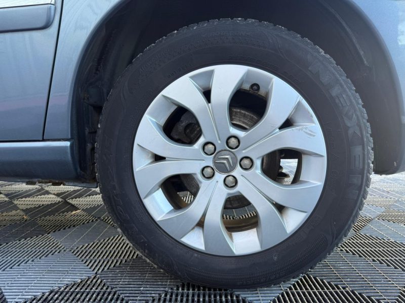 CITROEN C8  2.2 HDI 170CV EXCLUSIVE FAIBLE KILOMETRAGE GARANTIE 12 MOIS 