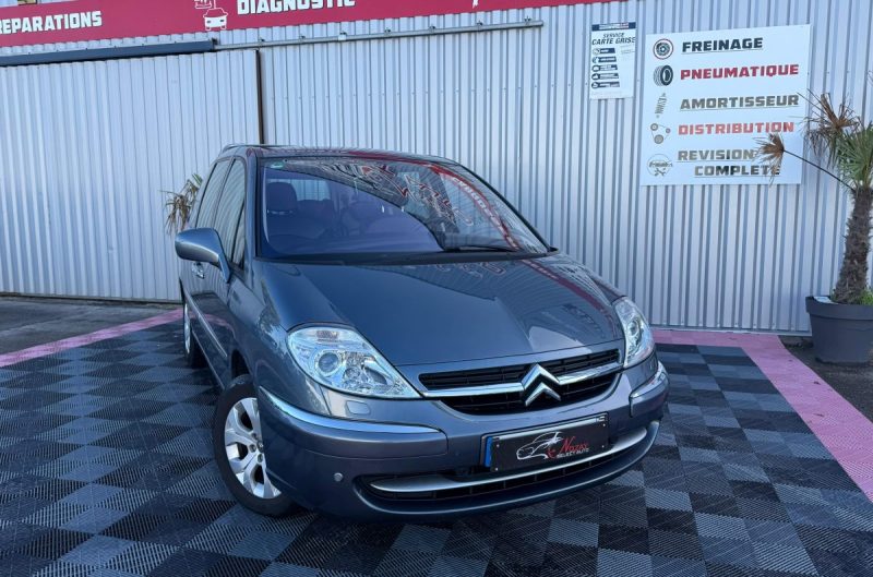 CITROEN C8  2.2 HDI 170CV EXCLUSIVE FAIBLE KILOMETRAGE GARANTIE 12 MOIS 