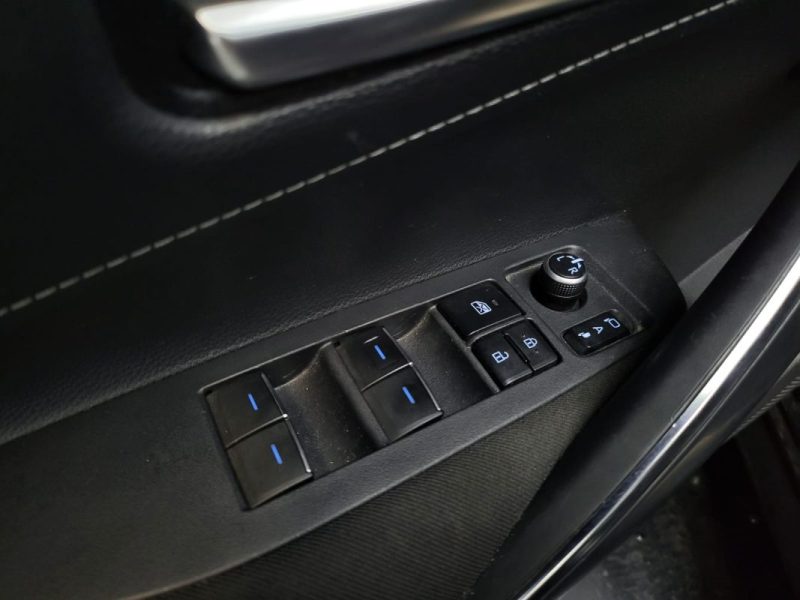 TOYOTA COROLLA 1.8 VVTI TOURING SPORT HYBRID 122 CH