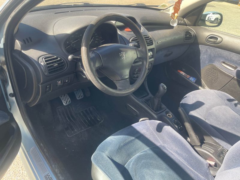 PEUGEOT 206 2.0 HDI 90 CLIM 228MKM