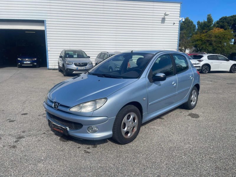 PEUGEOT 206 2.0 HDI 90 CLIM 228MKM