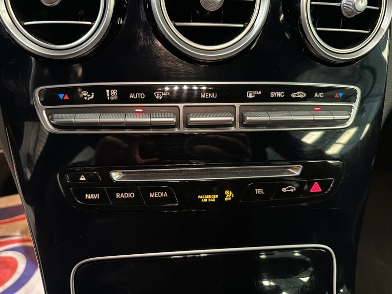 MERCEDES CLASSE C 220 d BLUETEC SPORTLINE 9G-TRONIC TOIT PANORAMIQUE