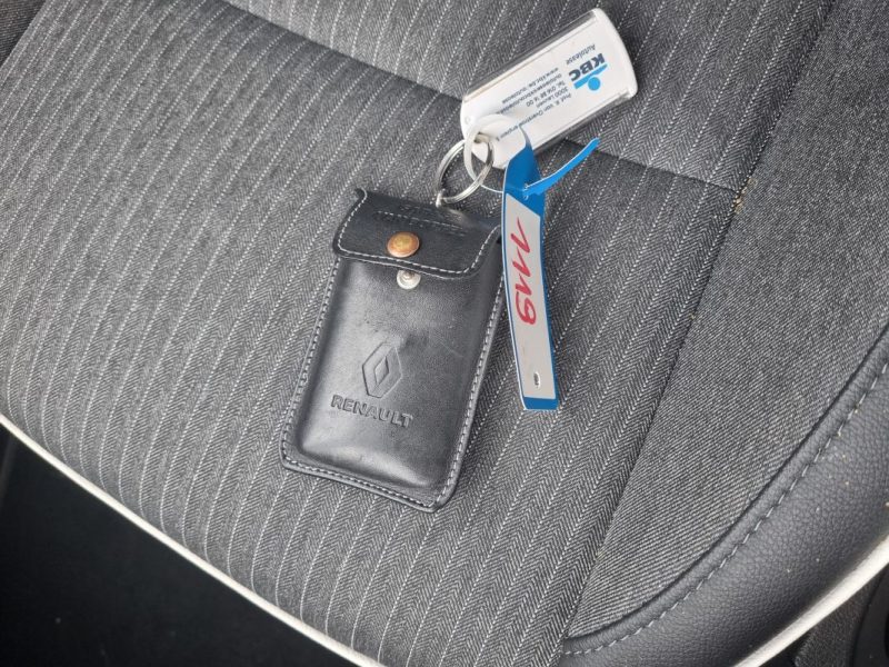 RENAULT CLIO RENAULT CLIO 1.0 TCE TECHNO 2023