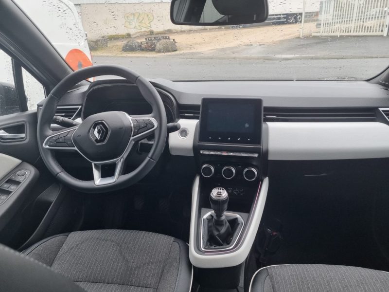 RENAULT CLIO RENAULT CLIO 1.0 TCE TECHNO 2023