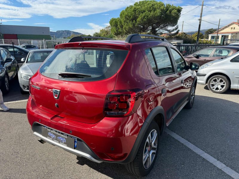 DACIA SANDERO 0.9 TCE 90CH LAURÉATE GARANTIE  1ERE MAIN 