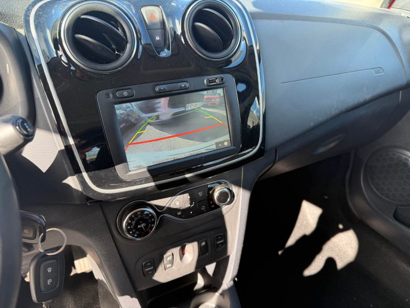 DACIA SANDERO 0.9 TCE 90CH LAURÉATE GARANTIE  1ERE MAIN 