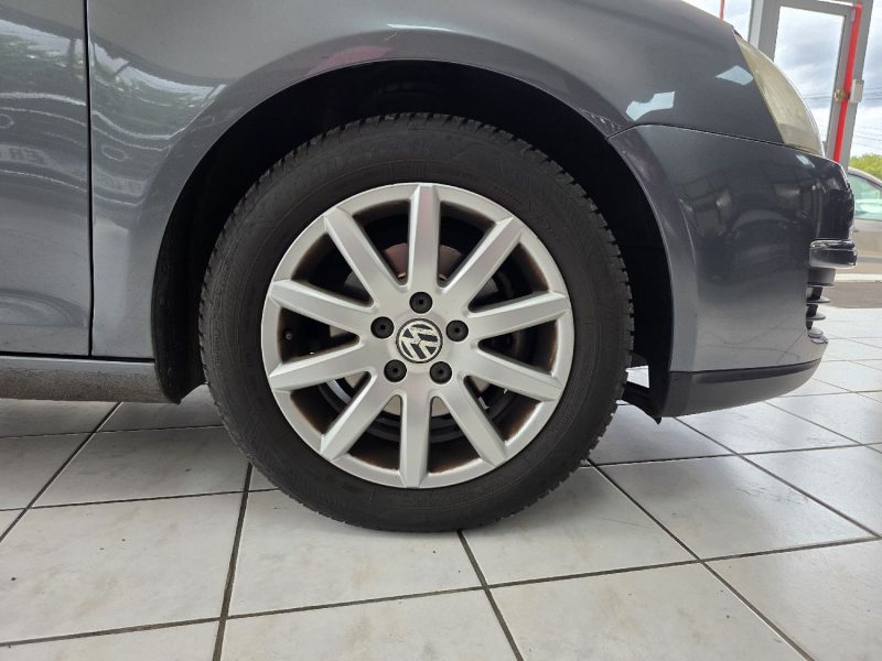 VOLKSWAGEN JETTA CONFORTLINE 1.9 TDI 105CH ANNEE 2007 220000KM
