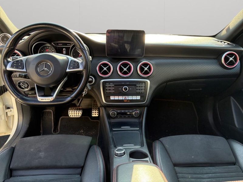 MERCEDES CLASSE A 200 D AMG LINE 7G-DCT 2016