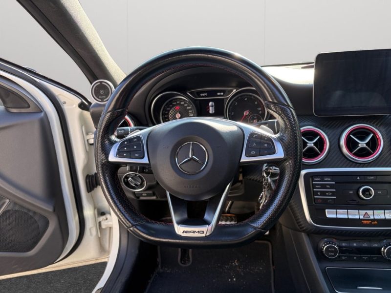 MERCEDES CLASSE A 200 D AMG LINE 7G-DCT 2016