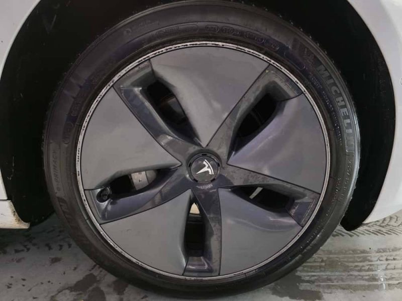 TESLA MODEL 3 SR+ / ATTELAGE 