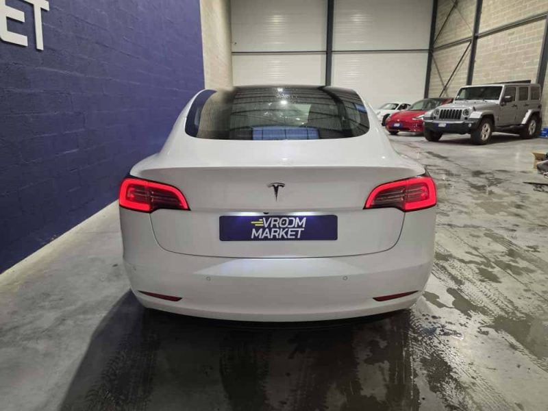 TESLA MODEL 3 SR+ / ATTELAGE 
