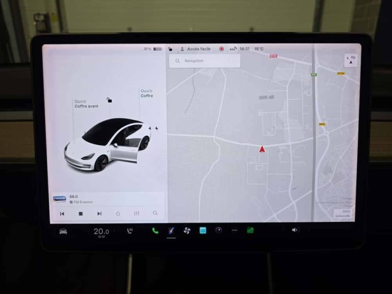 TESLA MODEL 3 SR+ / ATTELAGE 