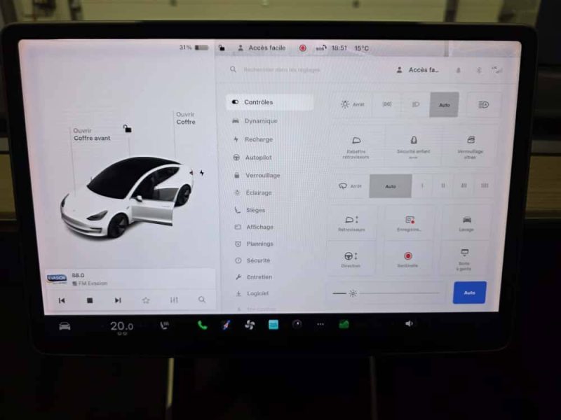 TESLA MODEL 3 SR+ / ATTELAGE 