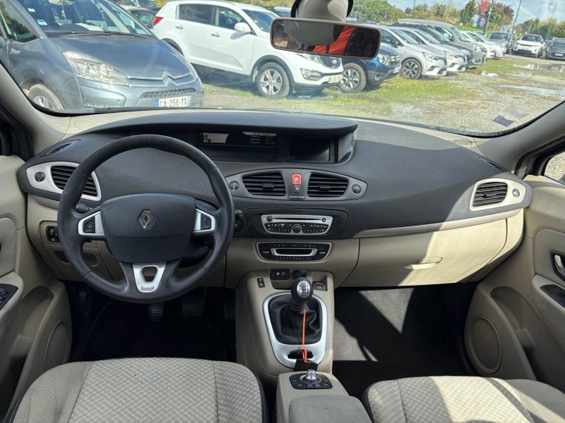 Renault Megane Scenic III 1.5 dCi FAP eco2 110 cv