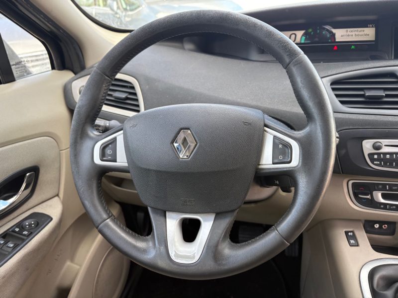 Renault Megane Scenic III 1.5 dCi FAP eco2 110 cv